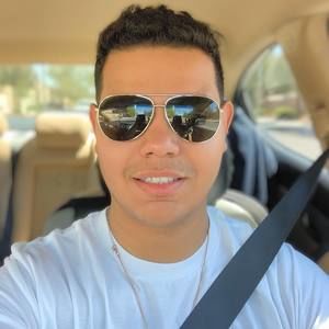 Meet your Posher, Alex